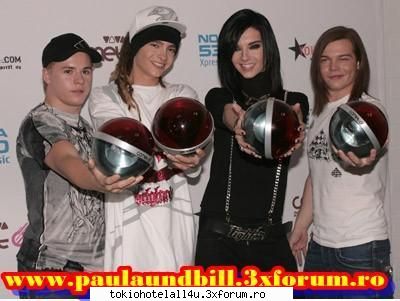 DC sau transformat Th in lacuste - mda din popcorn :x :x :x :x :x :x :x :x - TOKIO HOTEL