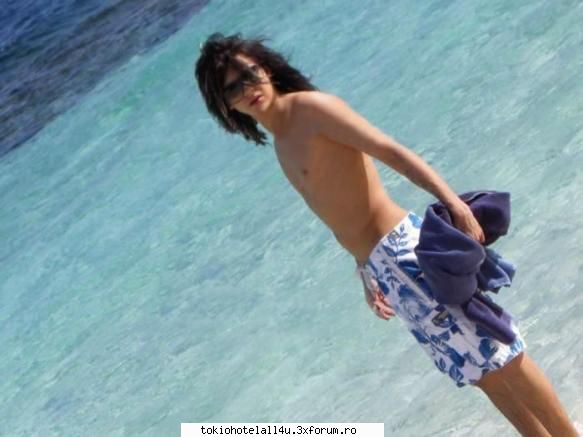 lol bill face topless