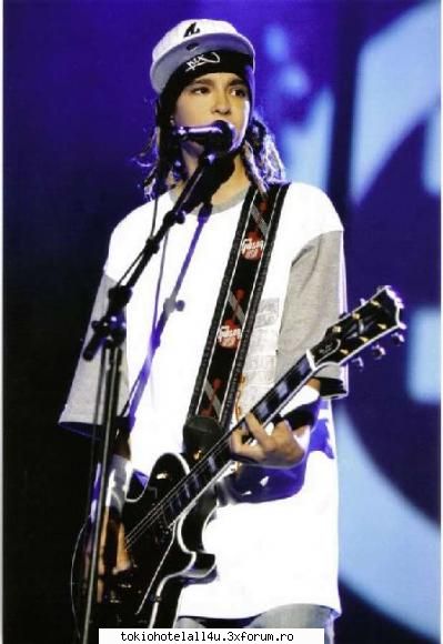 poze tom canta meey